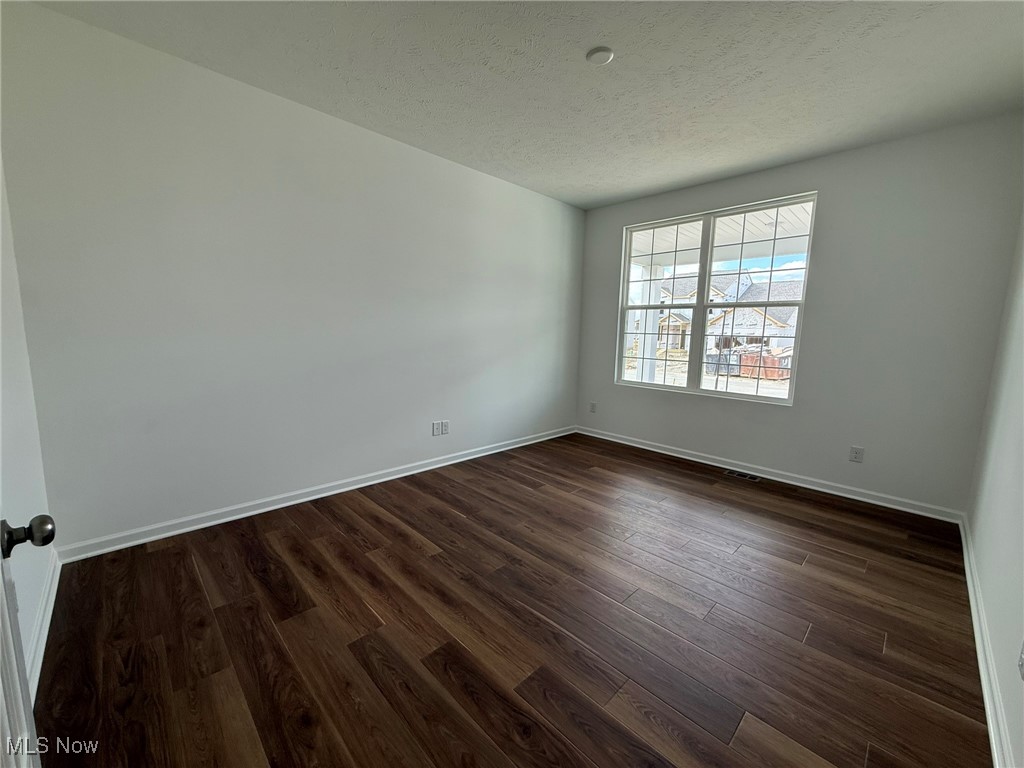 23669 Wallys Way, Columbia Station, Ohio image 4