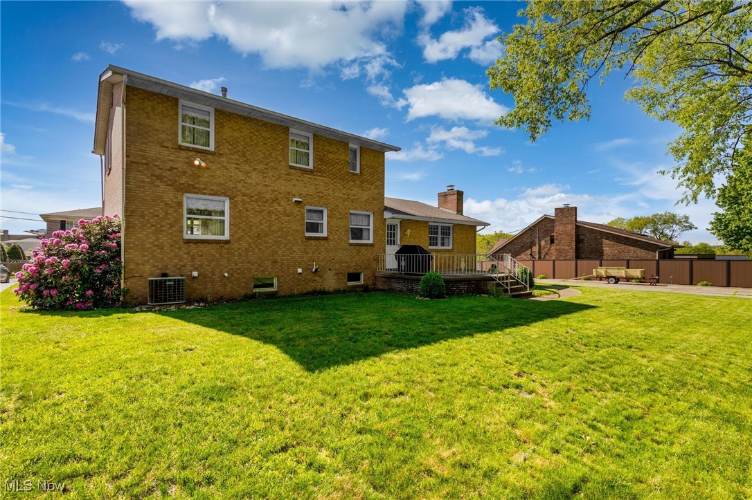 128 E Circle Drive, Weirton, West Virginia image 9