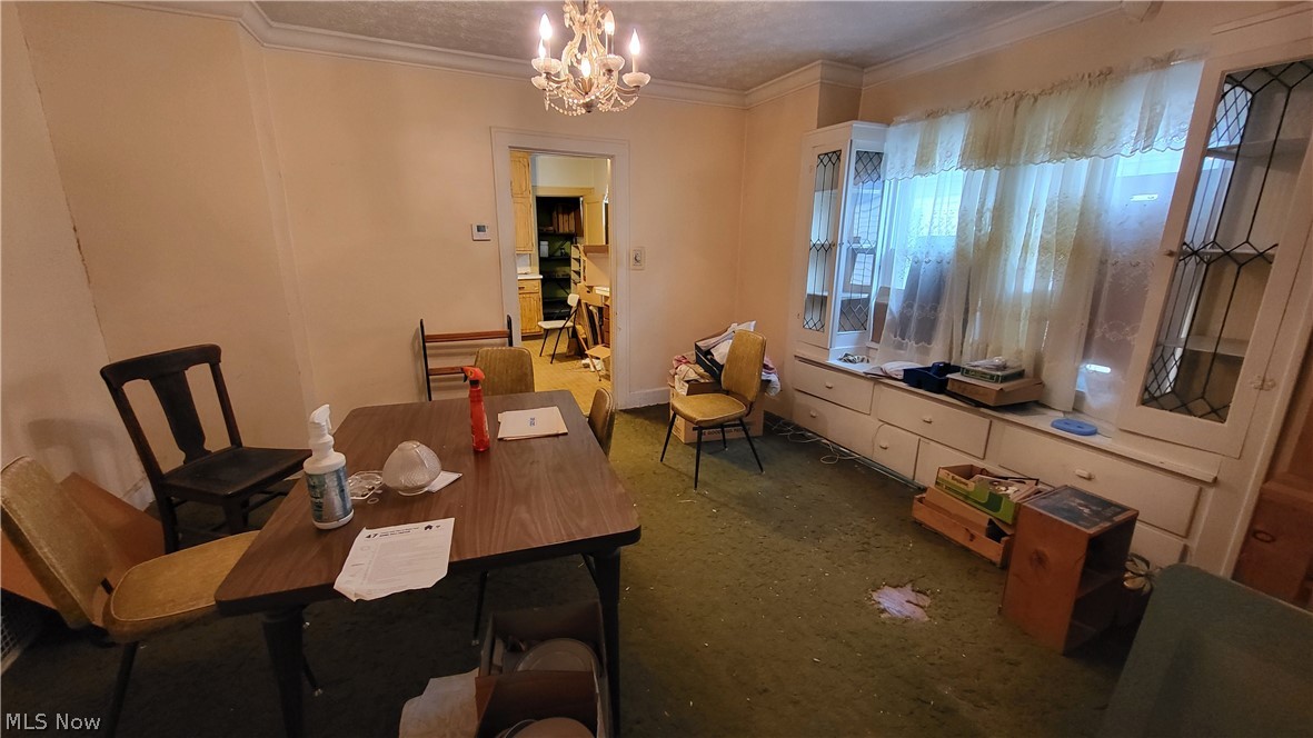 5520 Northcliff Avenue