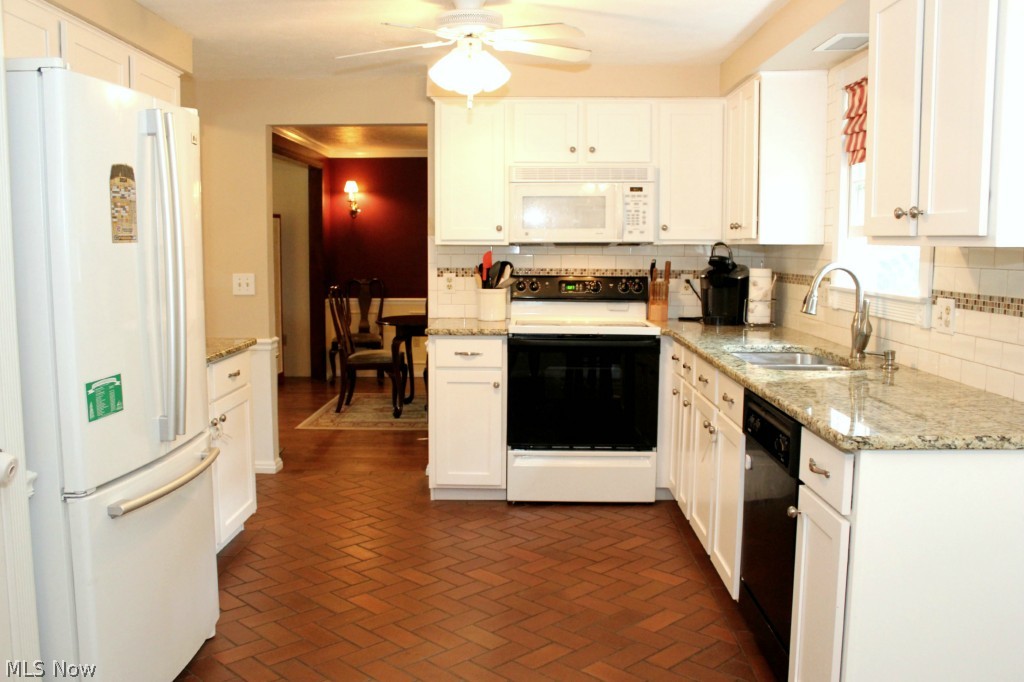 Hunting Meadows - Residential