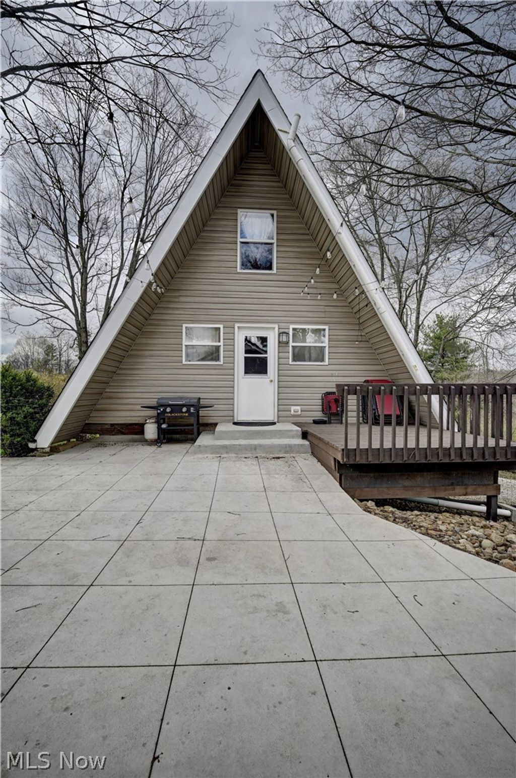 Photo of 2684 Bern Drive Dr, Millersburg, OH 44654 (MLS # 5199508)