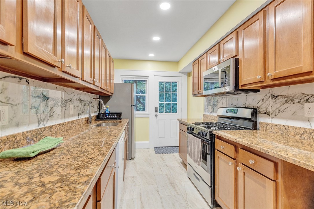 Ced Heights - Residential Lease