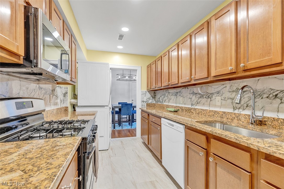 Ced Heights - Residential Lease