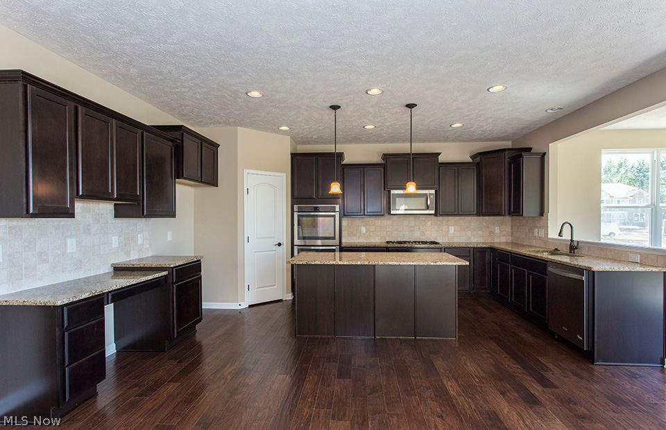 Waterford Crossing - Residential