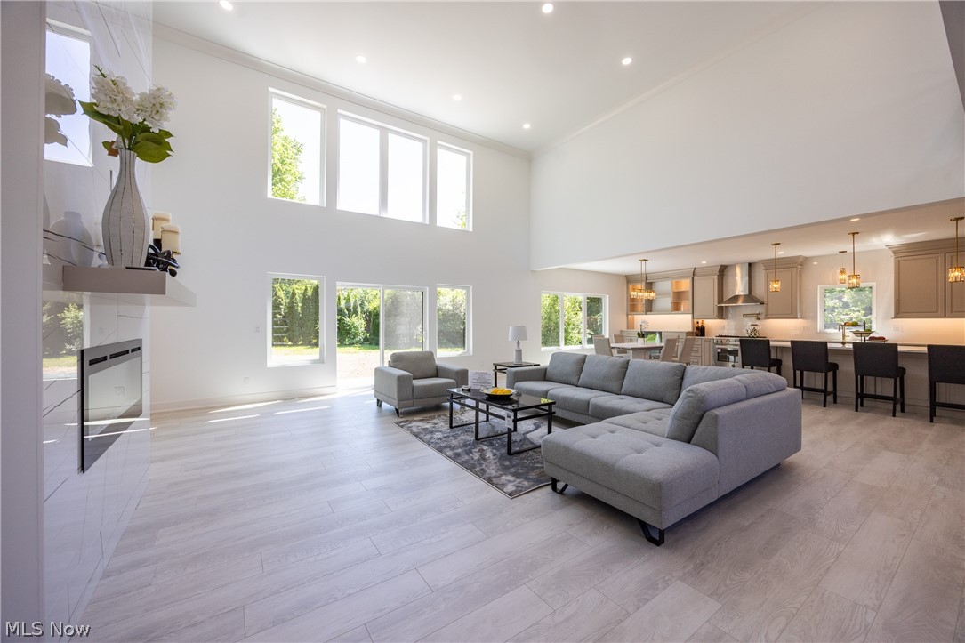 Shakercrest - Residential