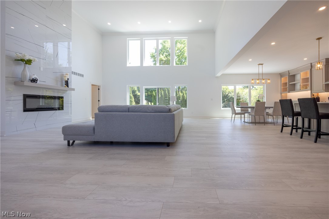 Shakercrest - Residential