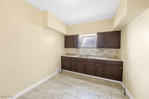 Tiny photo for 3420 Beechwood Avenue, Cleveland Heights, OH 44118 (MLS # 5243255)