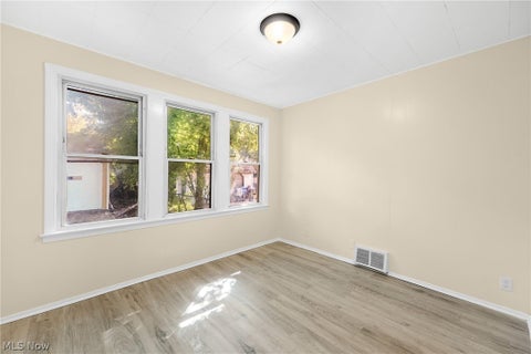 Tiny photo for 3420 Beechwood Avenue, Cleveland Heights, OH 44118 (MLS # 5243255)