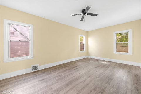 Tiny photo for 3420 Beechwood Avenue, Cleveland Heights, OH 44118 (MLS # 5243255)