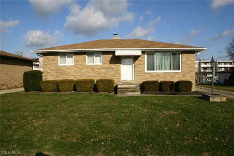 Homes For Rent - 12020 Denver Drive<br/> Parma, OH 44130
