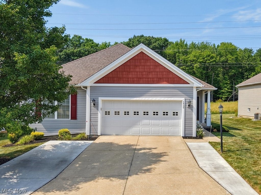 5460 Arlington Lane