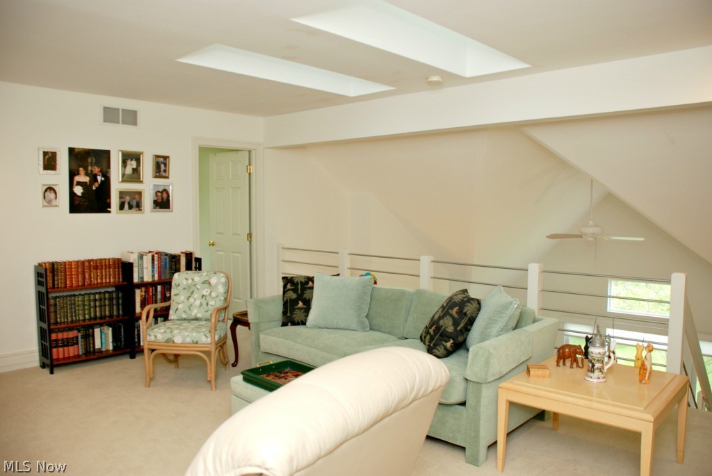 Shady Hollow Condo - Residential