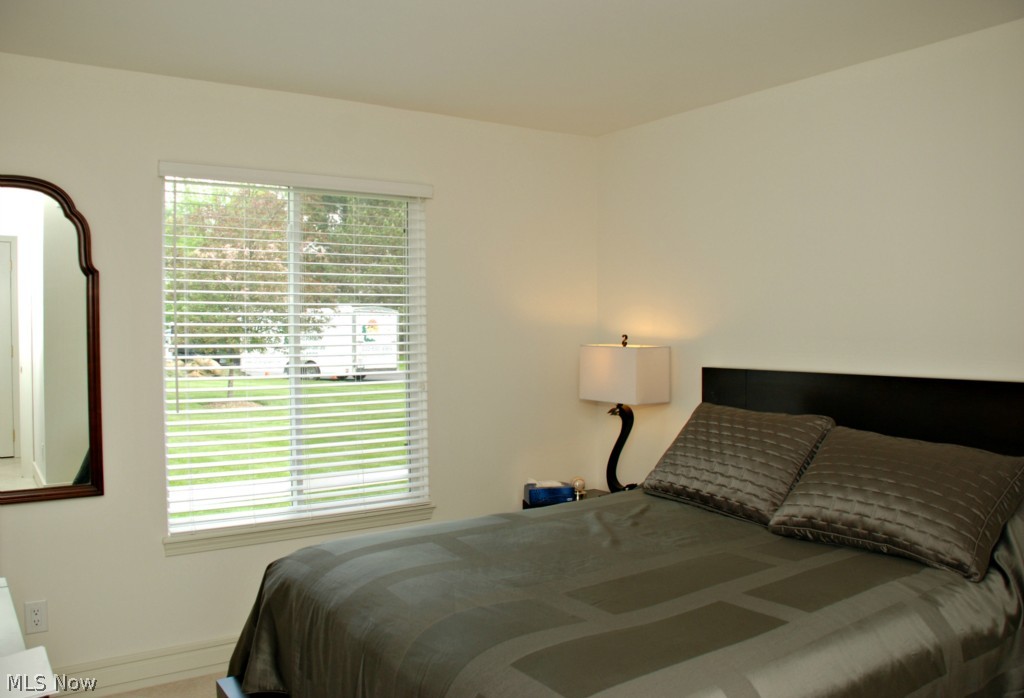 Shady Hollow Condo - Residential