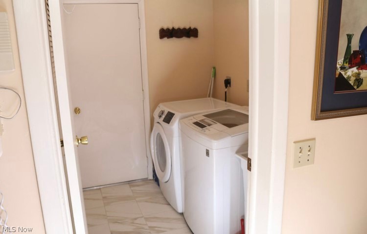 Rolling Hills Condo - Residential