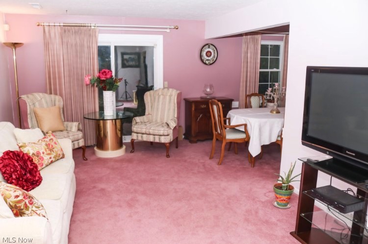 Rolling Hills Condo - Residential