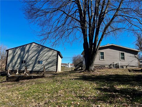 Tiny photo for 16972 State Route 45, Wellsville, OH 43968 (MLS # 5190170)