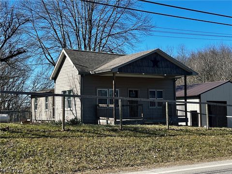 Tiny photo for 16972 State Route 45, Wellsville, OH 43968 (MLS # 5190170)