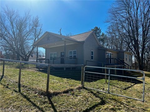 16972 State Route 45 Wellsville OH 43968