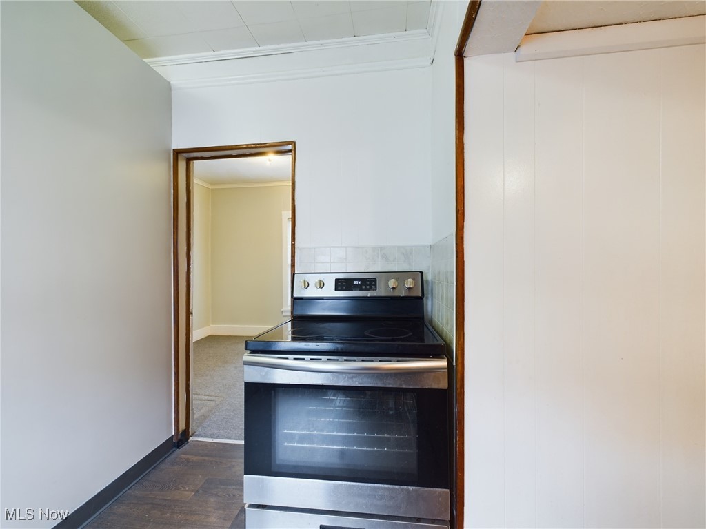 Young L A - Residential