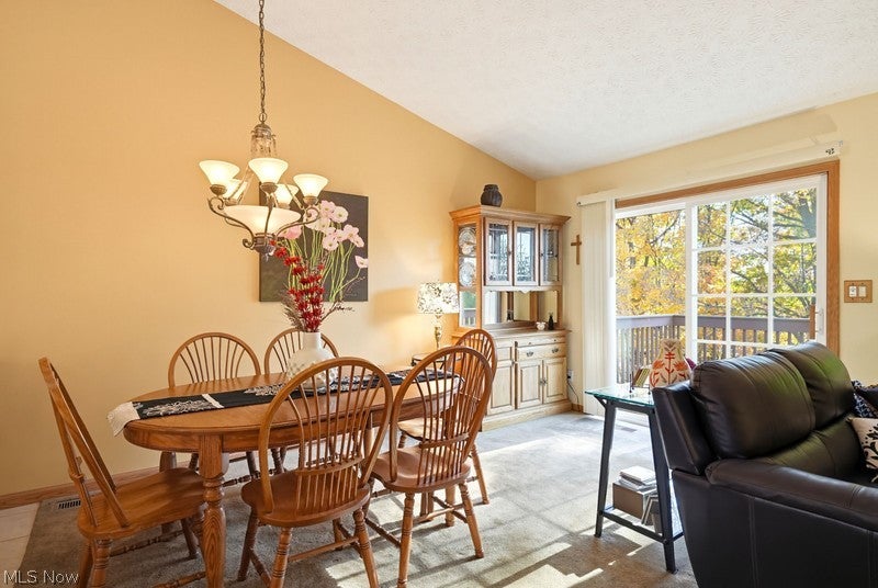 11 River Ridge Lane