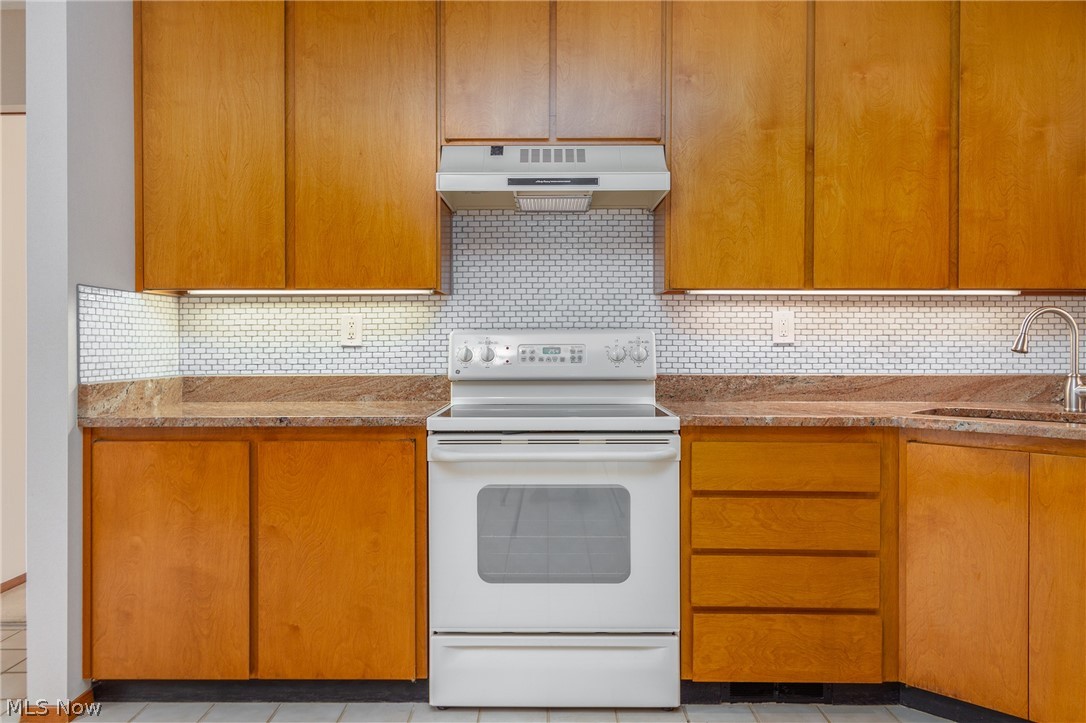 Meadowood 01 Ph 04 - Residential