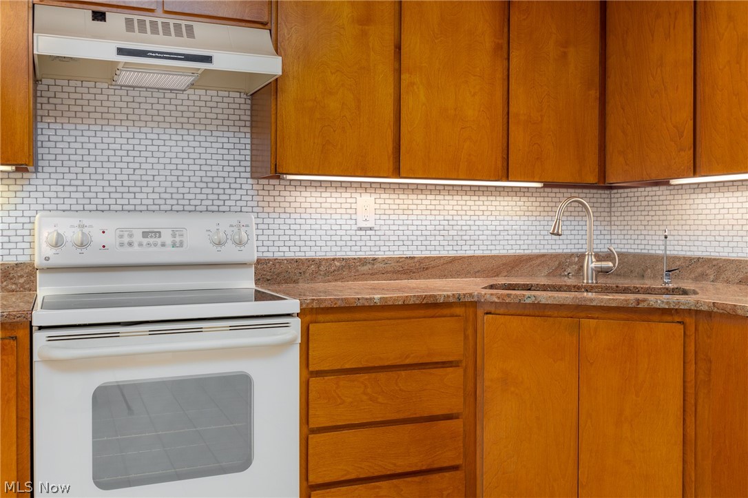 Meadowood 01 Ph 04 - Residential