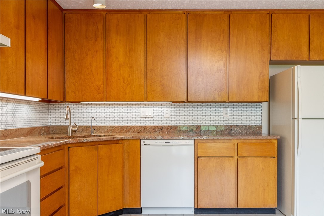 Meadowood 01 Ph 04 - Residential