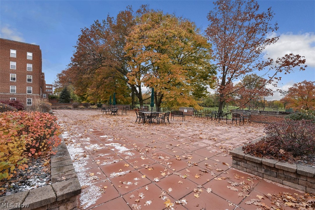 Shaker Club Condo - Residential