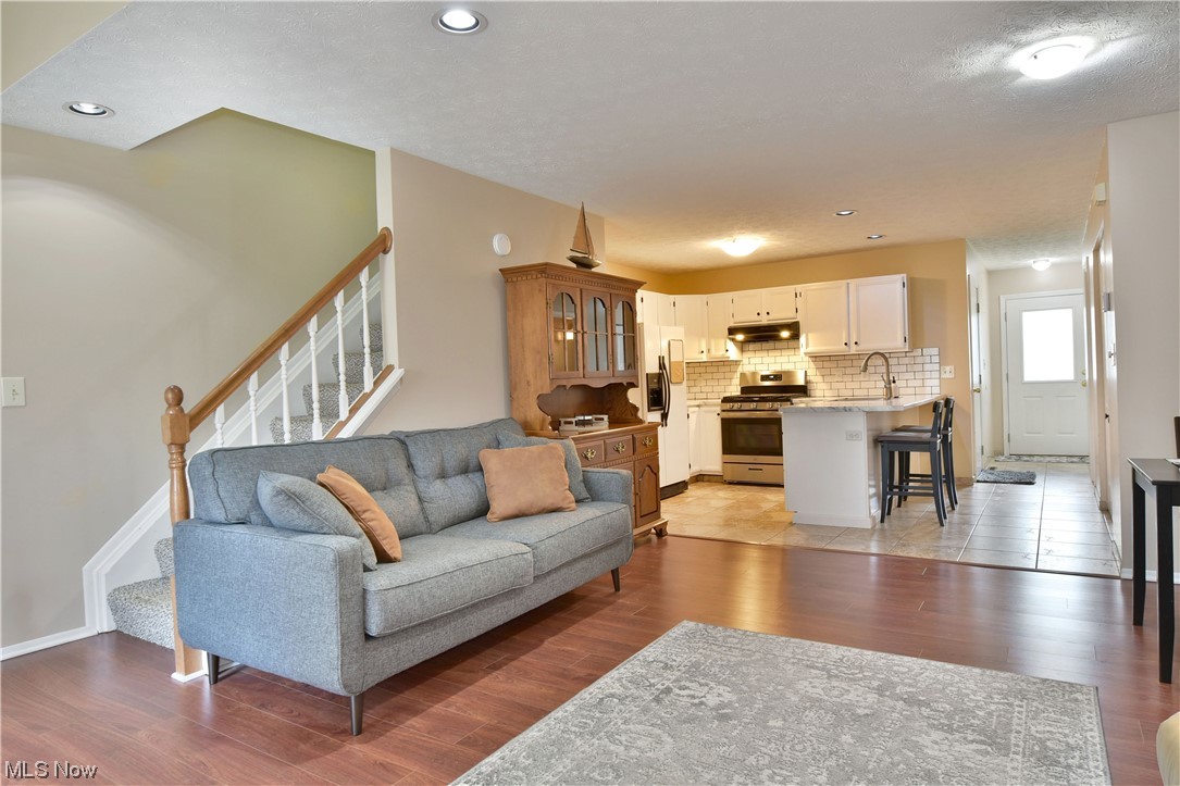 Pineview Village Condo - Residential