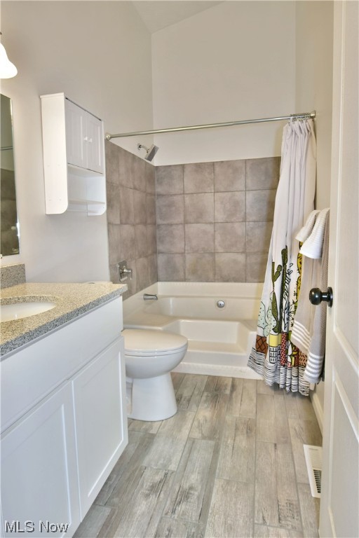 Pineview Village Condo - Residential