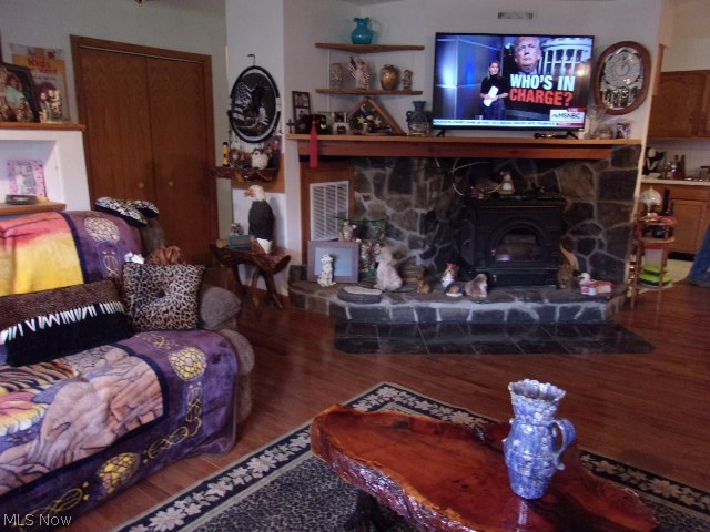 Connecticut Western Reserve - Residential