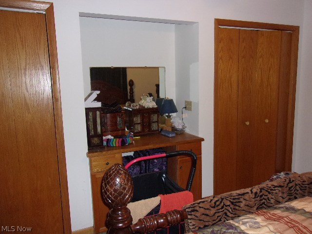 Connecticut Western Reserve - Residential