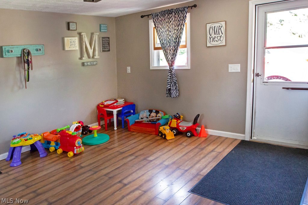 Briar Root Manor - Residential