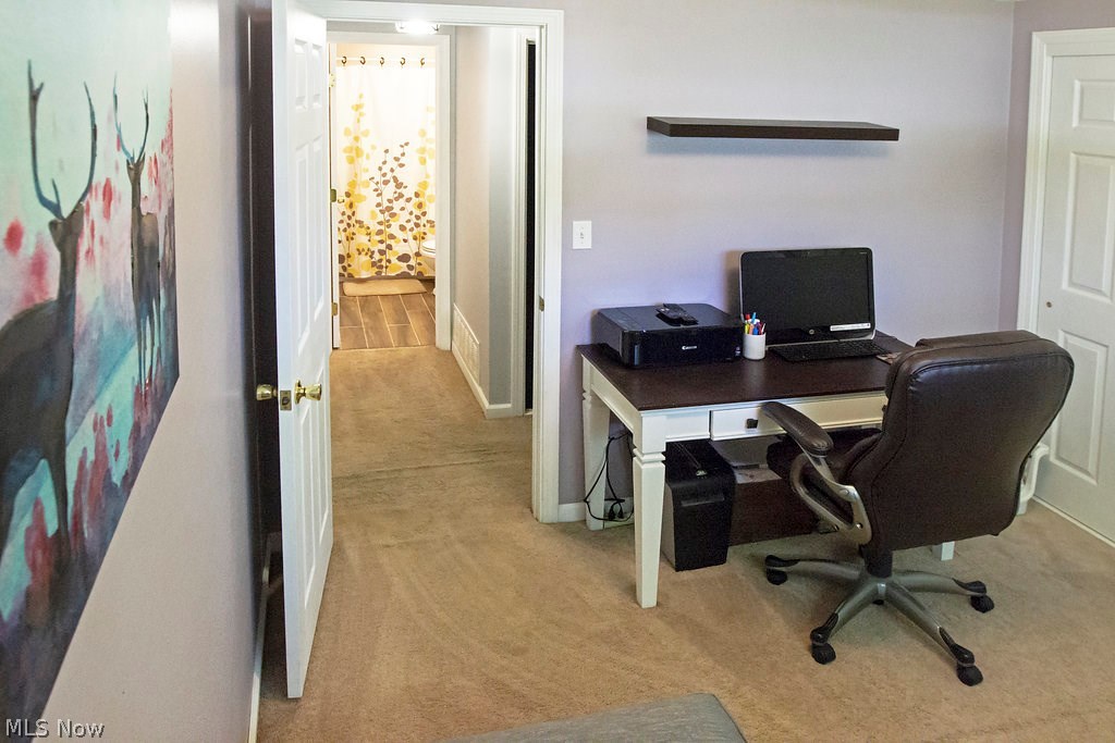 Briar Root Manor - Residential