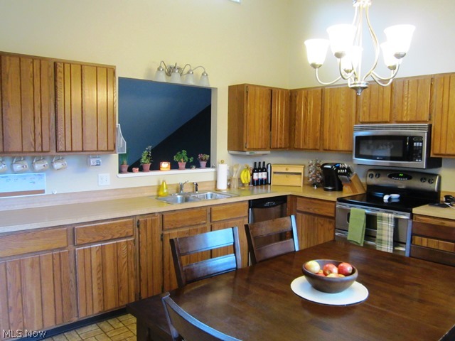 Sunset Valley 01 02 - Residential