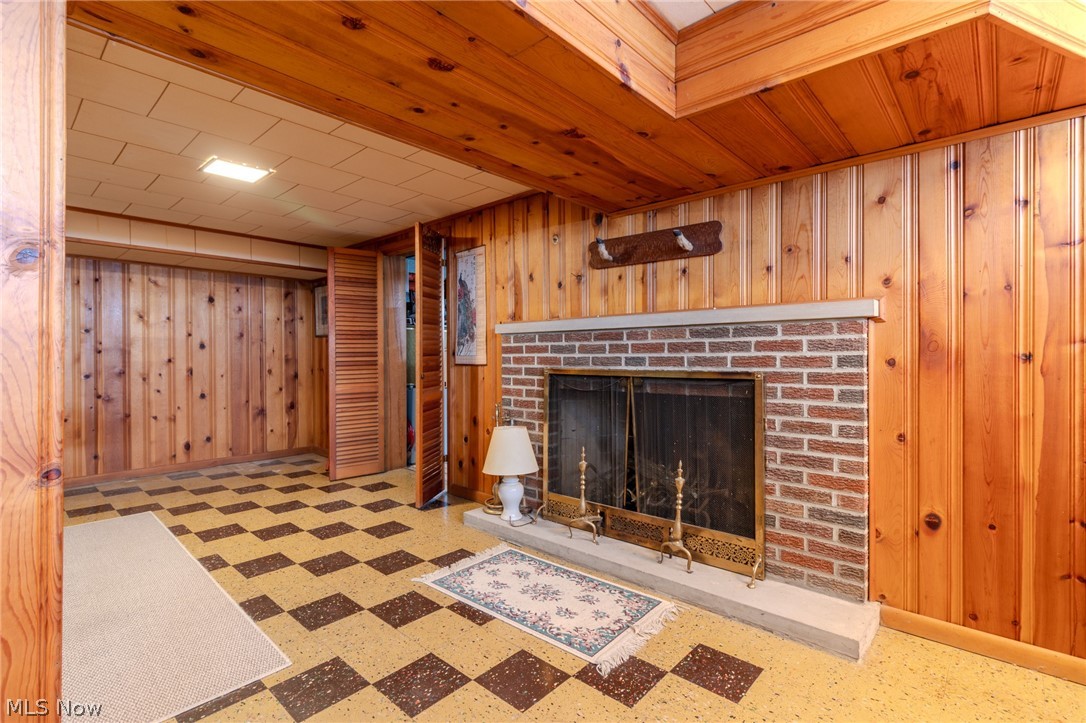 Chardon-Bishop 04 - Residential