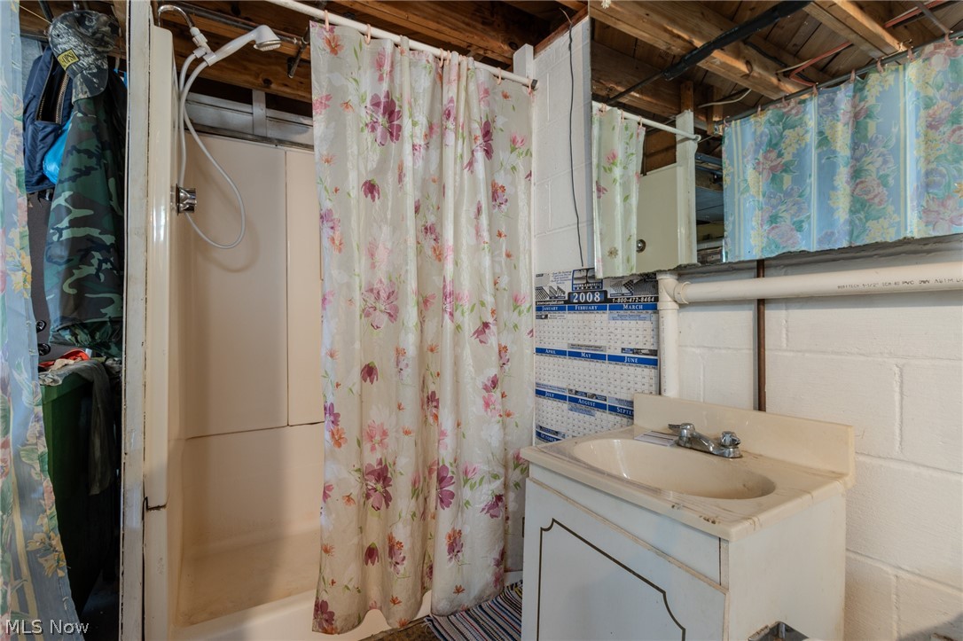 Chardon-Bishop 04 - Residential