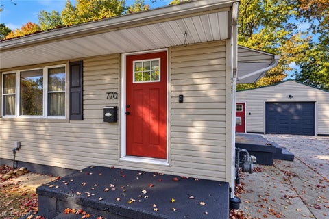 Tiny photo for 770 S 14th Street, Sebring, OH 44672 (MLS # 5254791)