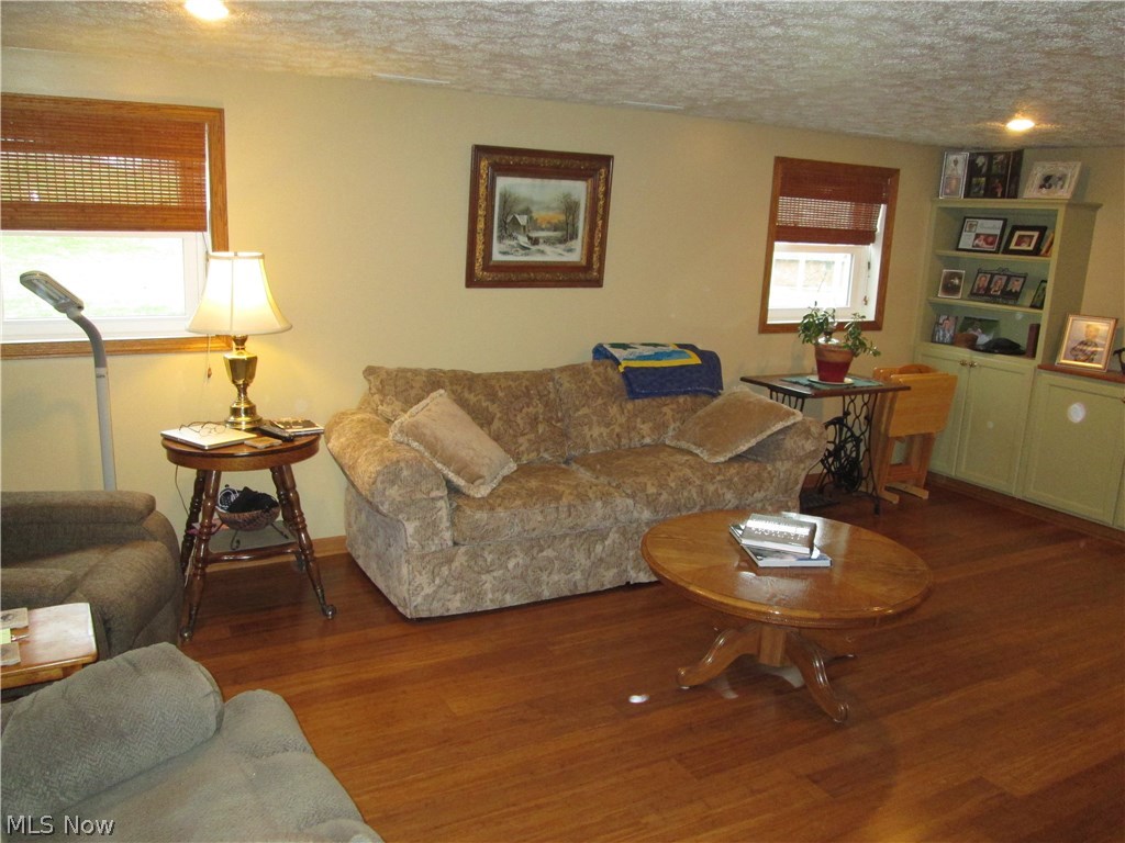 Laurel Ridge - Residential