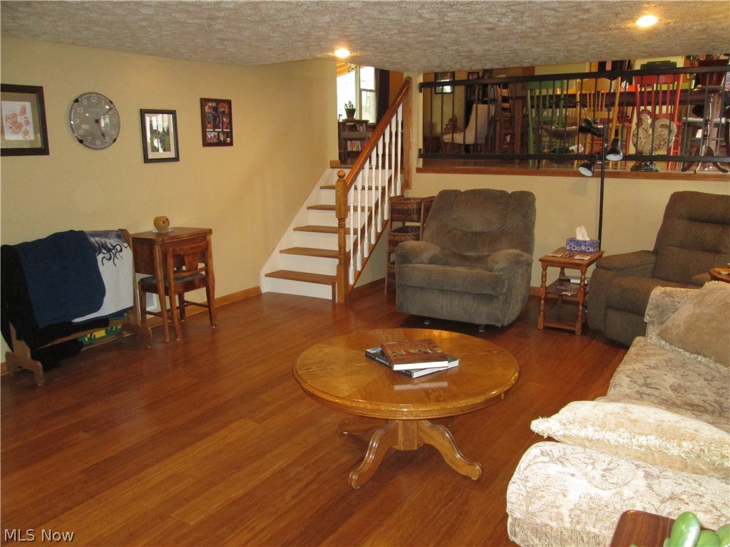 Laurel Ridge - Residential