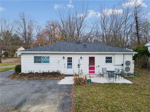Tiny photo for 890 Kimberly Circle, Oberlin, OH 44074 (MLS # 5173369)