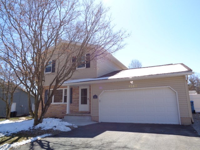 Welcome home to 4167 Nottingham Ave in Austintown! Step in side and fall in love! Inside you'll enjoy a formal living room and large open eat in kitchen with abundant storage! The family room features sliders to a covered patio and fenced in yard. The home features 3 bedrooms, a totally remodeled bathroom and many more updates! The basement has a recreation area and extra storage. The hot water tank was new in Dec 2016 and electrical service was completely upgraded with new outlets and switches in 2017. All outlets are grounded. The home features many updates and is ready and waiting for you!
Call today for your private showing and start packing!