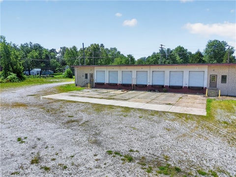 Tiny photo for 1616 W 47th Street, Ashtabula, OH 44004 (MLS # 5240108)