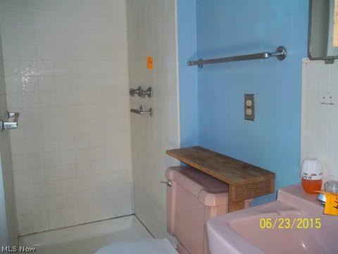 Beechrock 06 - Residential