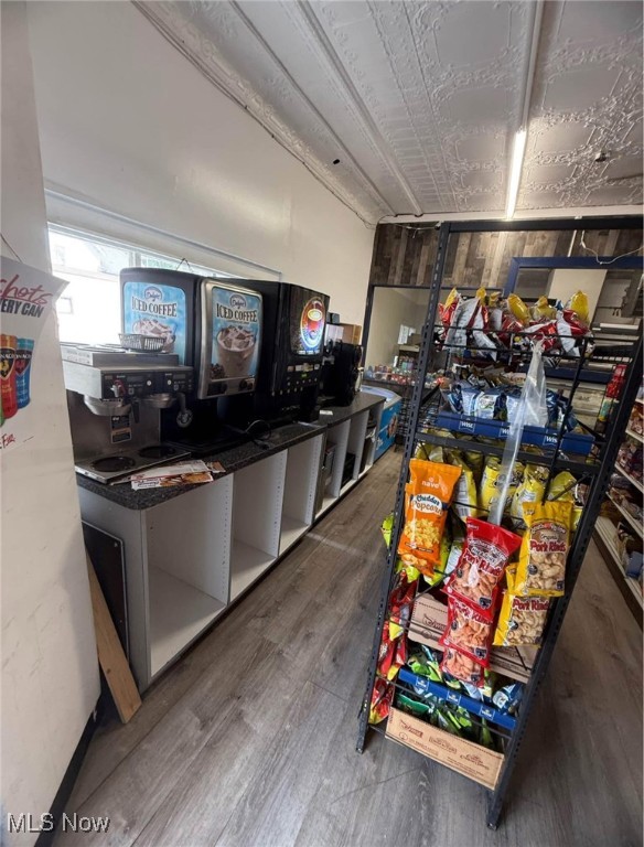 Myers & Schneiders - Commercial Sale