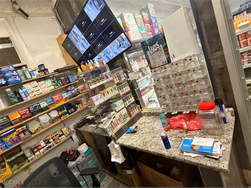 Myers & Schneiders - Commercial Sale