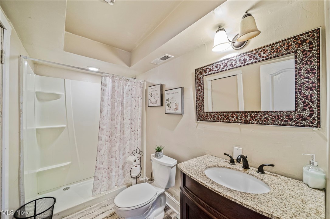 18015 Canterbury Road, Cleveland, Ohio image 16