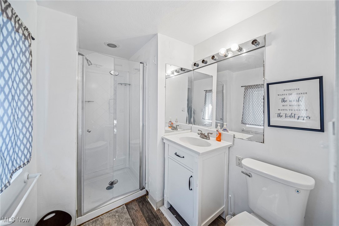 18015 Canterbury Road, Cleveland, Ohio image 27