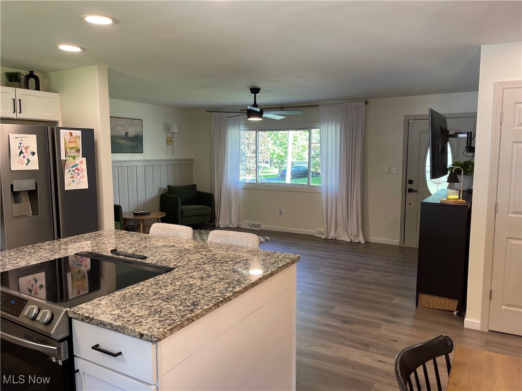 4075 Fairlawn Heights Drive, Warren, Ohio image 6