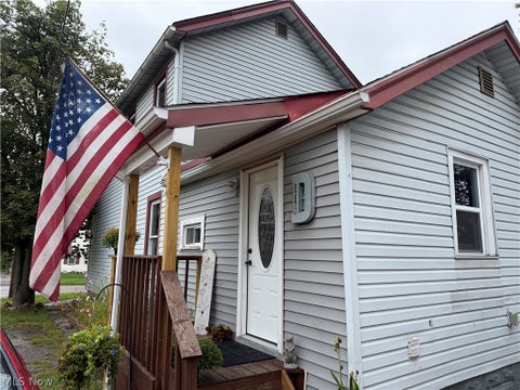 Homes For Sale - 115 S. Market Street<br/> Girard, OH 44420